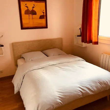 Apartment Grand Deux Pieces Confort - Cinema *