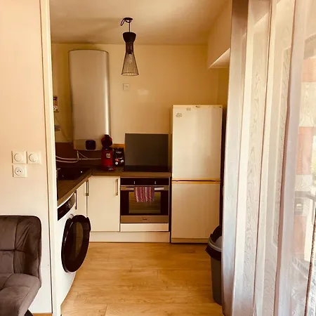 T2 Confort Tv 55' Avec Canal Series Netflix Dazen Bein Sport Apple Tv Ocs Paramount Prime Video *